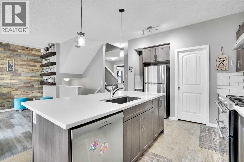 100 Kingsbury Close SE, Airdrie, Alberta  T4A 0R3 - Photo 8 - A2274360