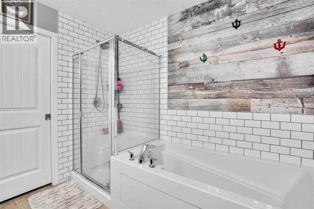 100 Kingsbury Close SE, Airdrie, Alberta  T4A 0R3 - Photo 22 - A2274360