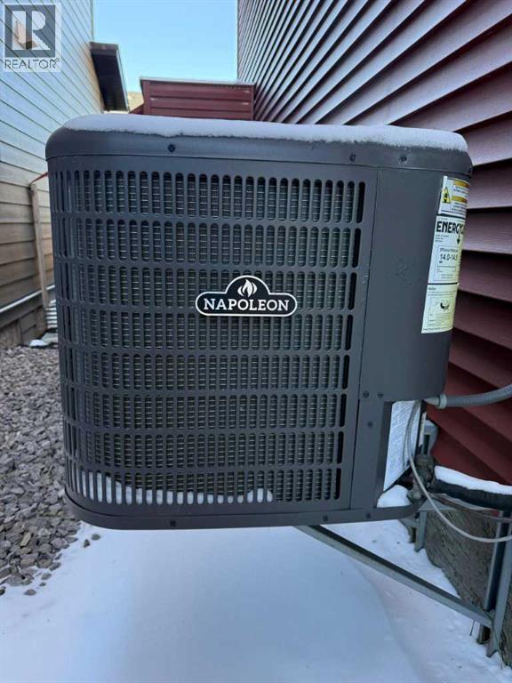 100 Kingsbury Close SE, Airdrie, Alberta  T4A 0R3 - Photo 50 - A2274360