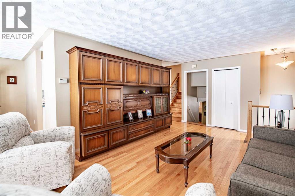 5333 57 Avenue, Rocky Mountain House, Alberta  T4T 1M7 - Photo 8 - A2289765