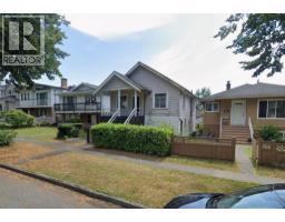 <div class="price">$1,699,000</div> 456 E 46th Avenue, Vancouver<br><div style="margin-bottom:8px;"><small>Sutton Group-West Coast Realty</small></div><div class='bed_bath'>2 Bed | 2 Bath</div>