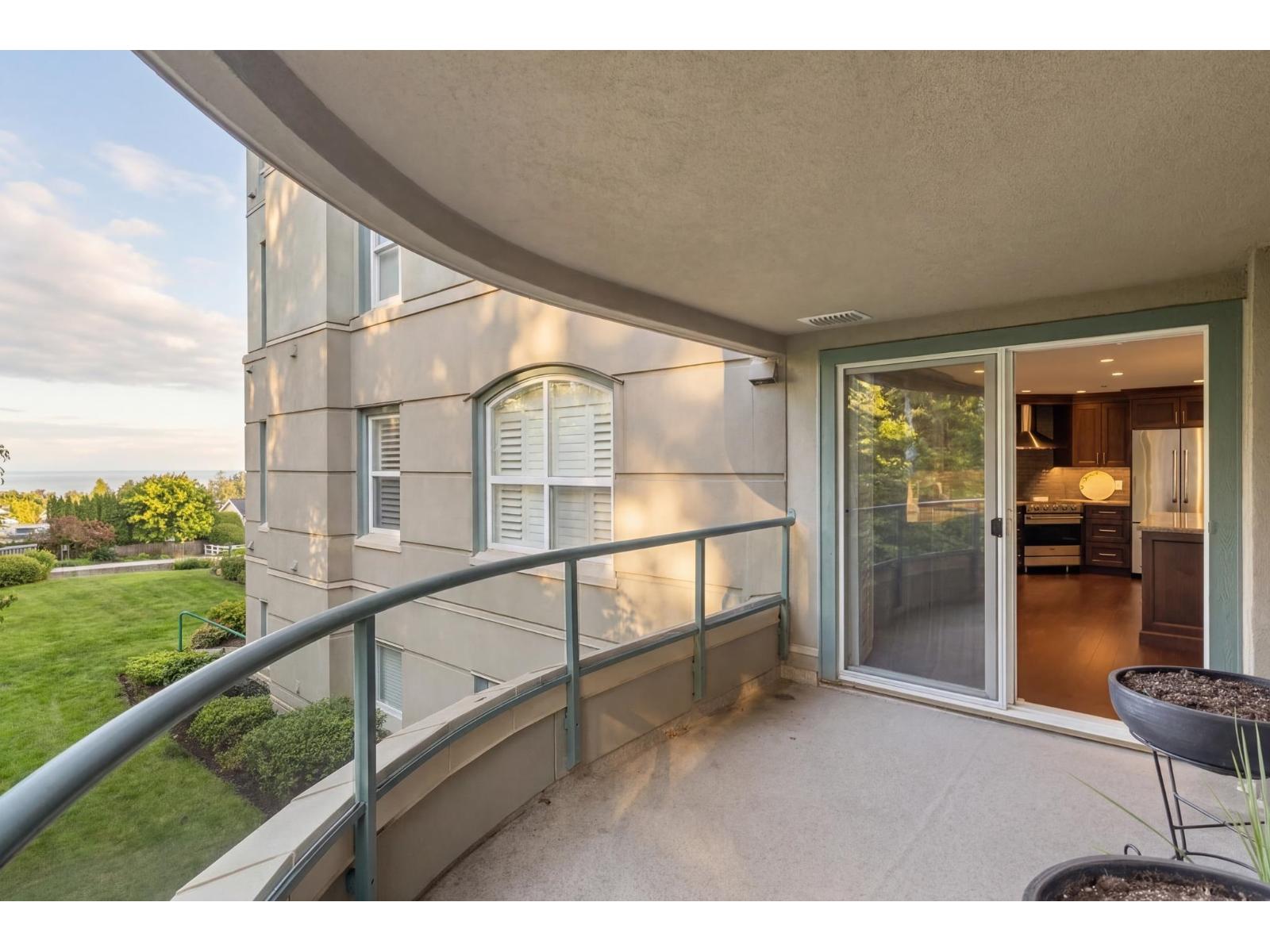 301 1725 128 Street, Surrey, British Columbia  V4A 3V2 - Photo 27 - R3104601