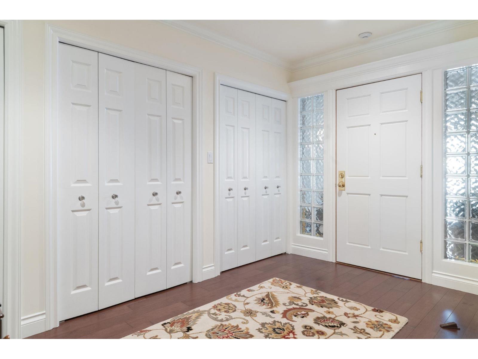 301 1725 128 Street, Surrey, British Columbia  V4A 3V2 - Photo 3 - R3104601