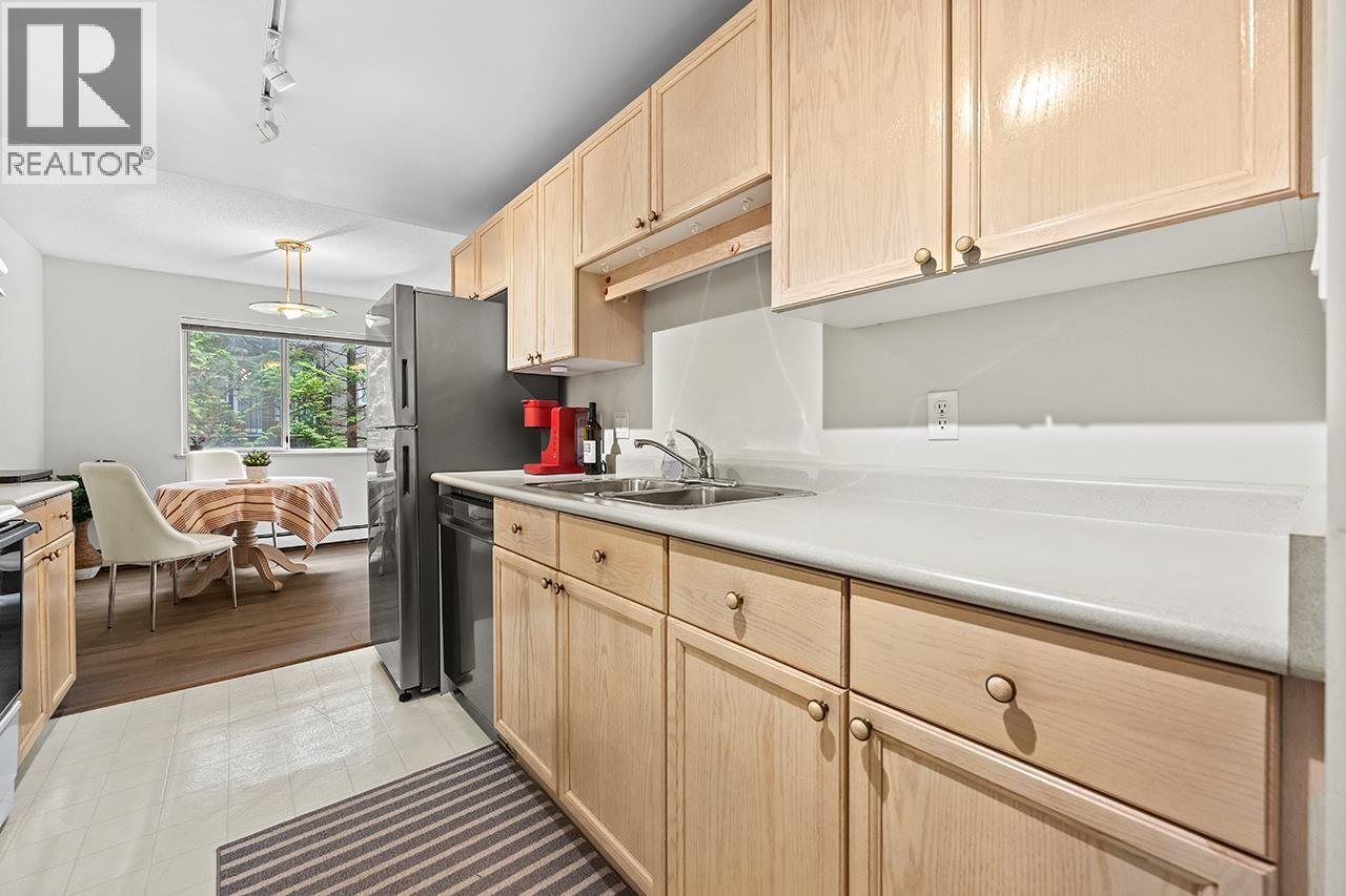 205 6388 MARLBOROUGH AVENUE, Burnaby, British Columbia