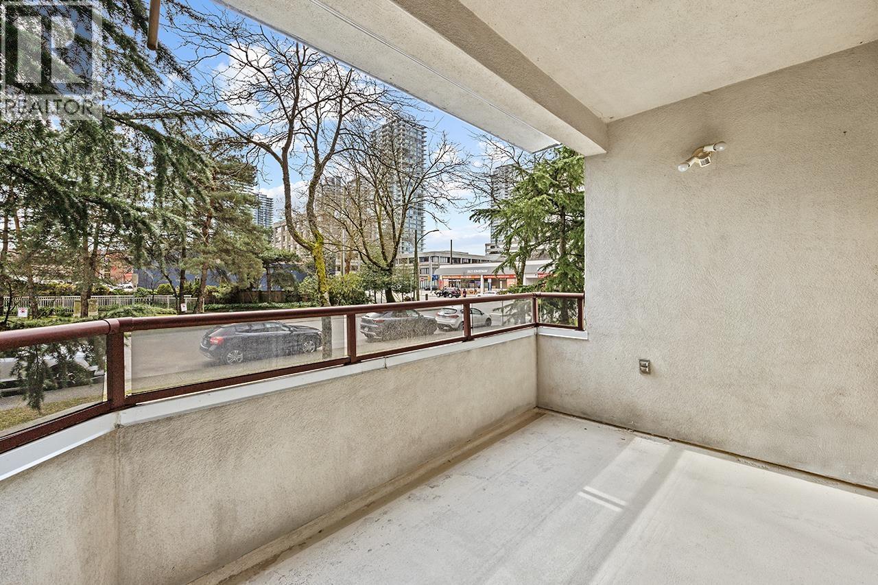 205 6388 Marlborough Avenue, Burnaby, British Columbia  V5H 4P4 - Photo 9 - R3103525