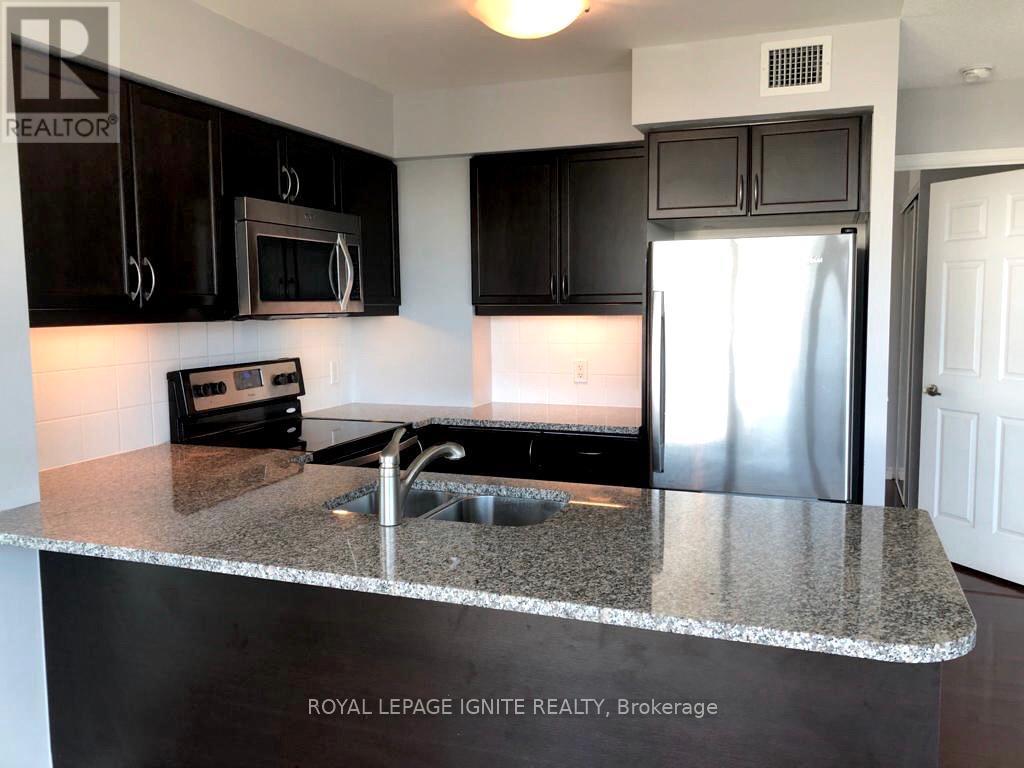 2202 - 19 Grand Trunk Crescent, Toronto, Ontario  M5J 3A3 - Photo 5 - C12941740