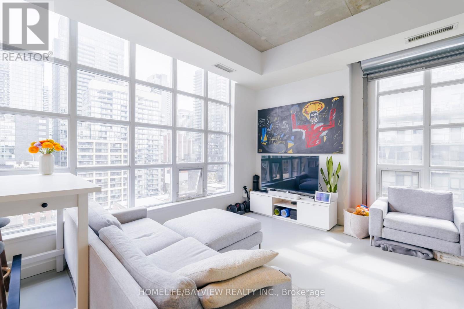 1002 - 23 Brant Street, Toronto, Ontario  M5V 2L5 - Photo 15 - C12941746