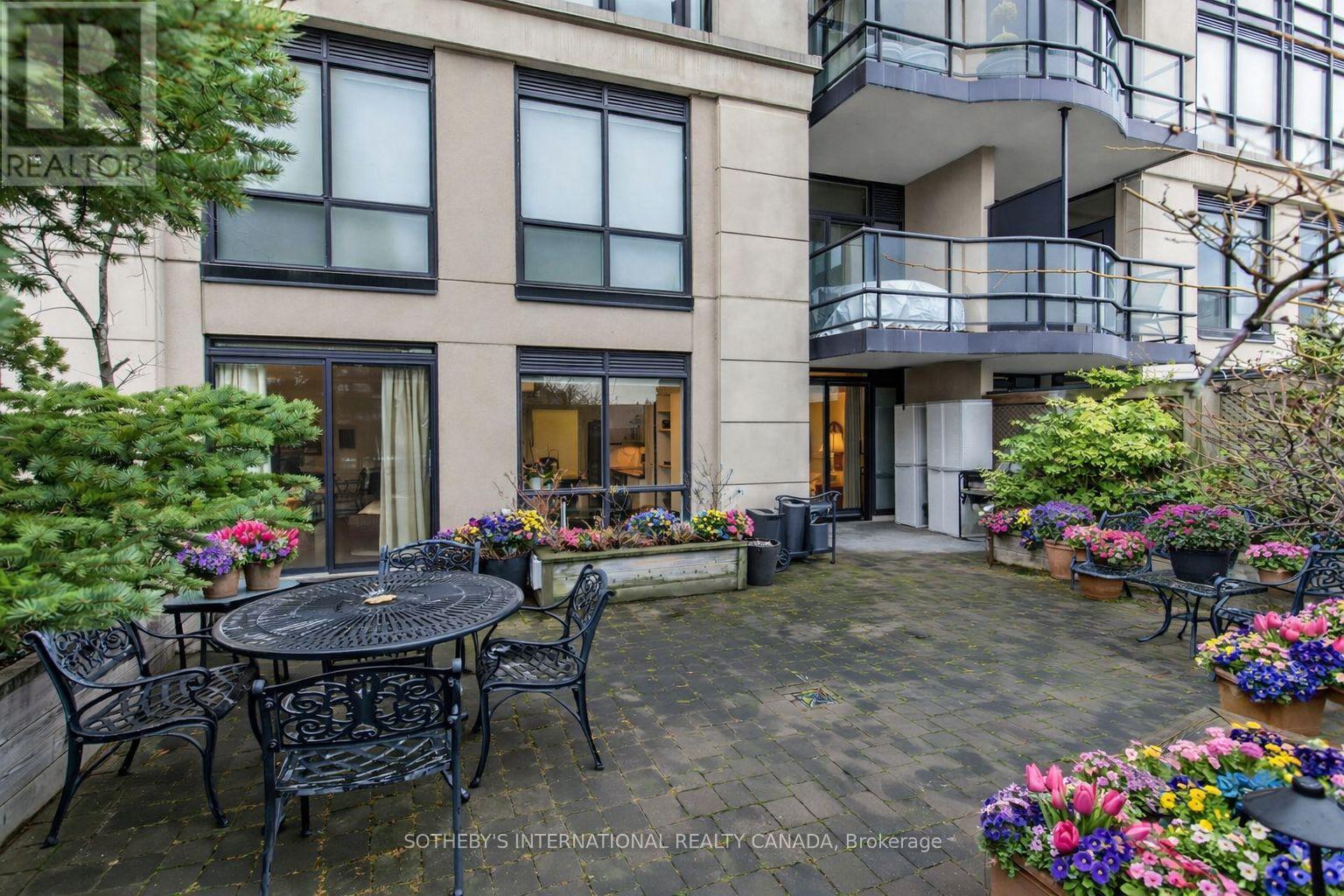 814 - 10 Delisle Avenue, Toronto, Ontario  M4V 3C6 - Photo 22 - C12941768