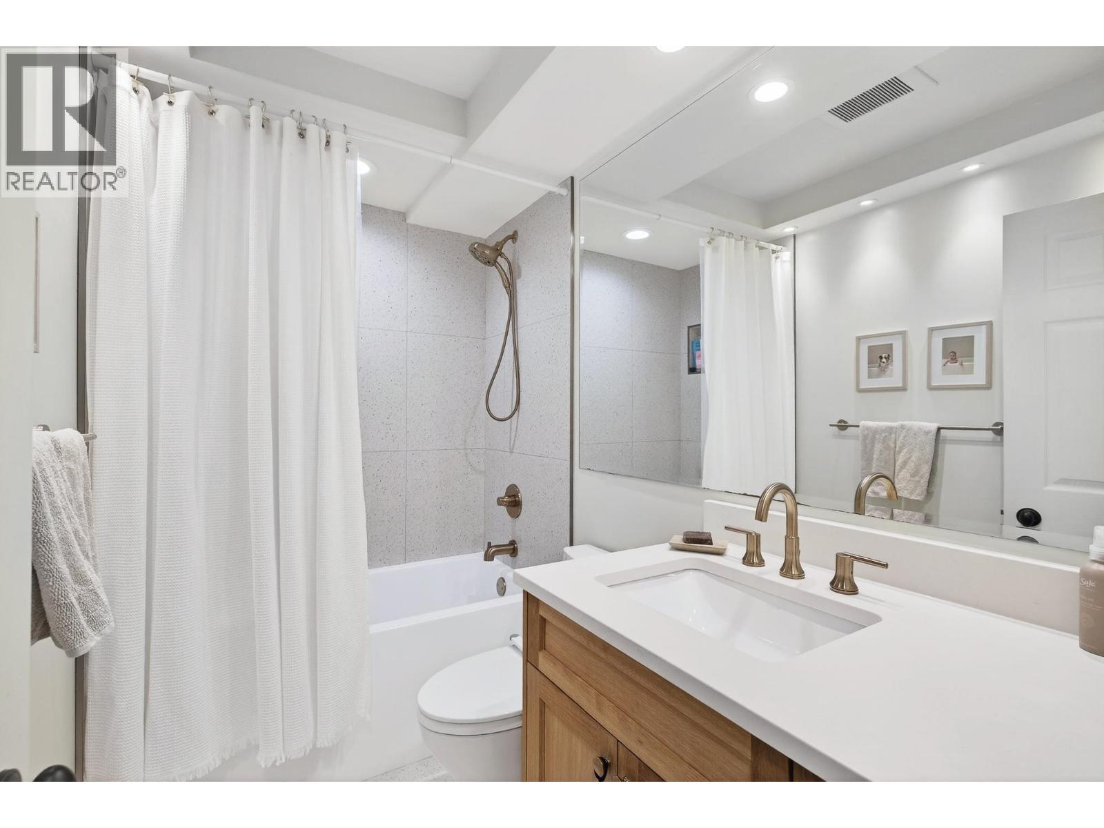 108 1424 Walnut Street, Vancouver, British Columbia  V6J 3R3 - Photo 15 - R3104491