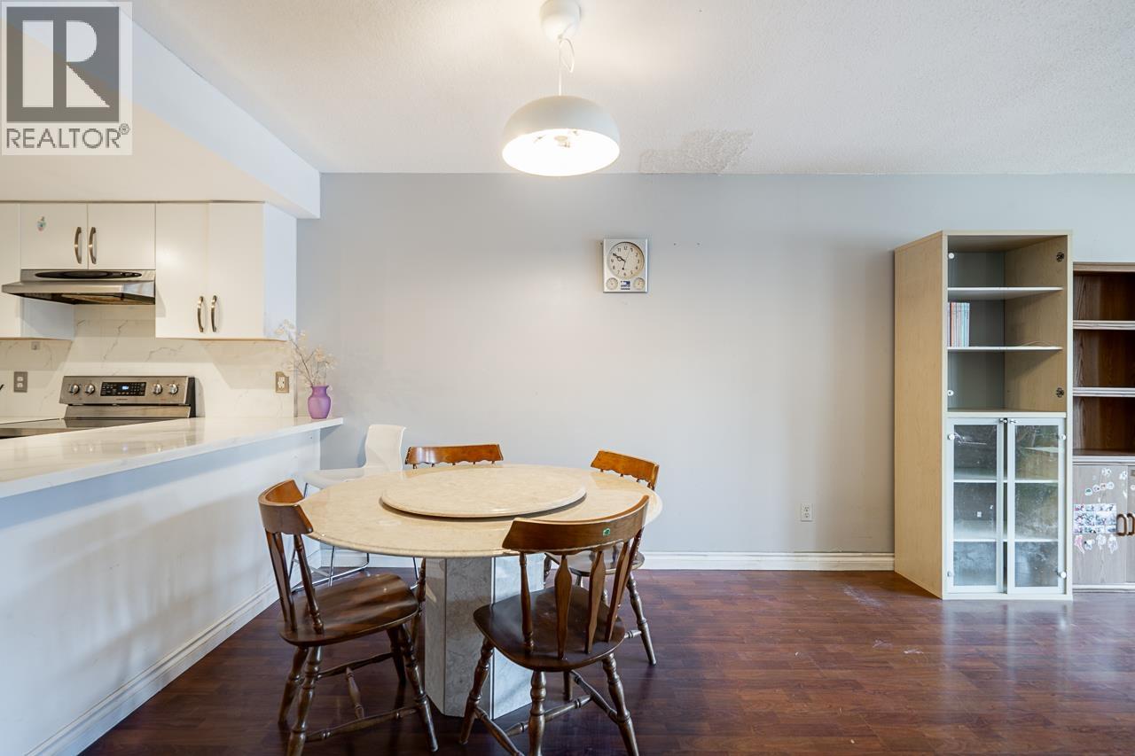 8 7375 Montecito Drive, Burnaby, British Columbia  V5A 1R4 - Photo 11 - R3105593