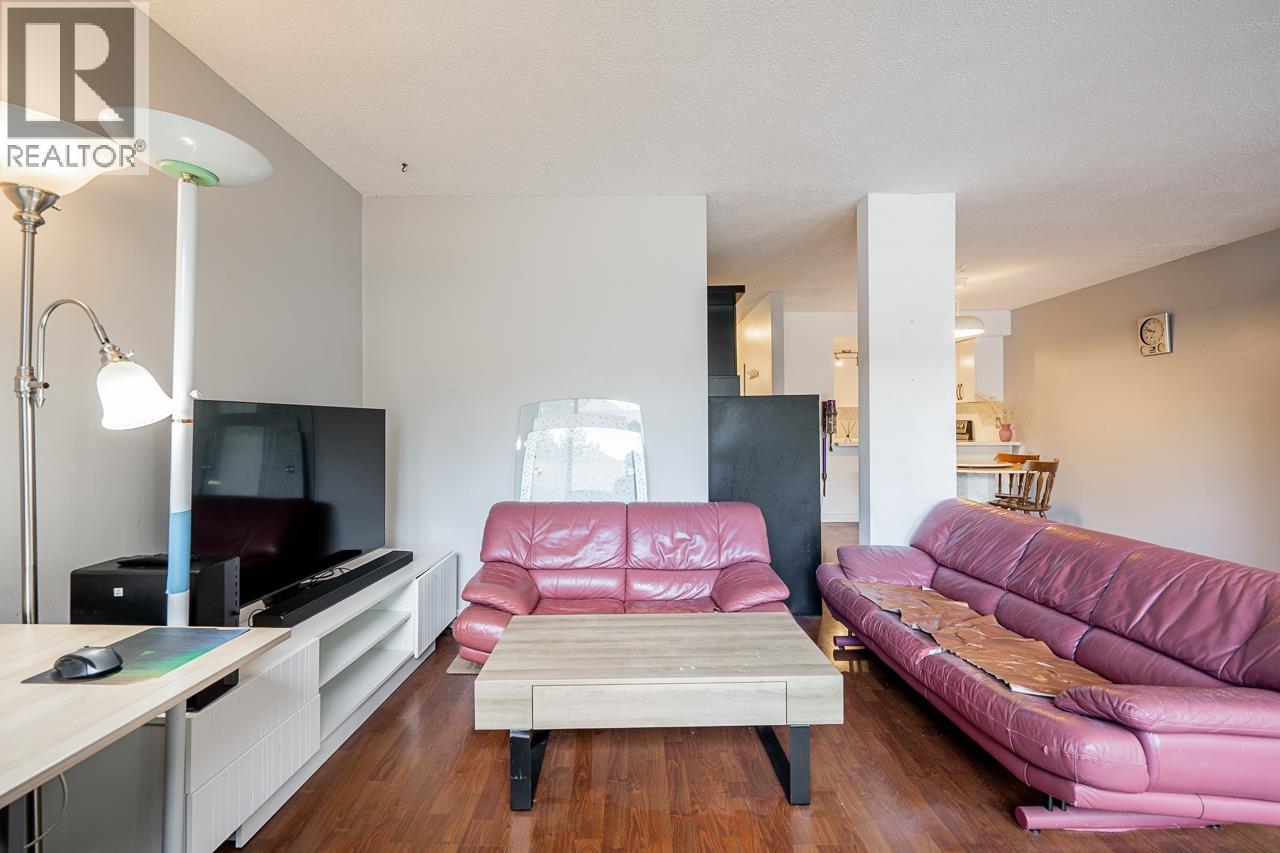 8 7375 Montecito Drive, Burnaby, British Columbia  V5A 1R4 - Photo 7 - R3105593