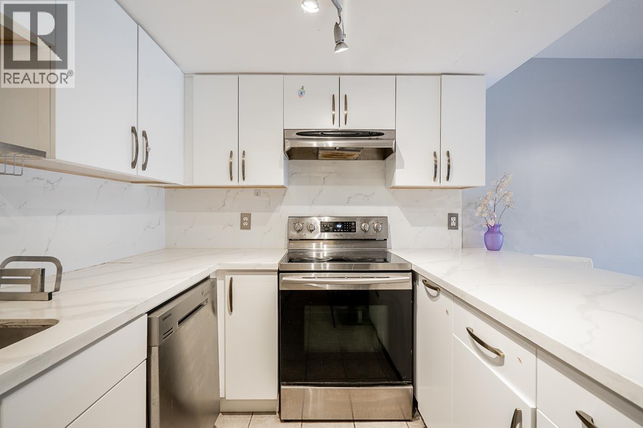 8 7375 Montecito Drive, Burnaby, British Columbia  V5A 1R4 - Photo 13 - R3105593