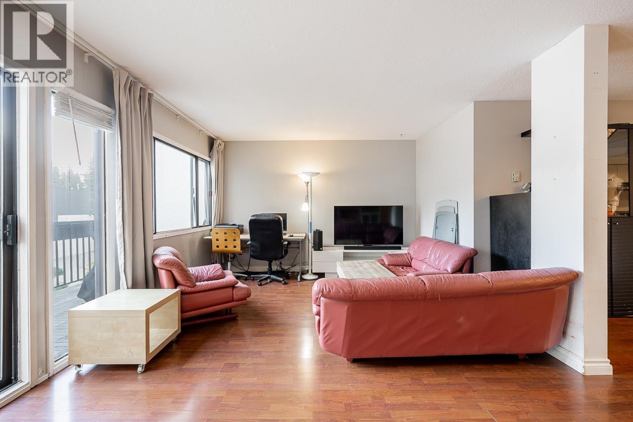 8 7375 Montecito Drive, Burnaby, British Columbia  V5A 1R4 - Photo 5 - R3105593