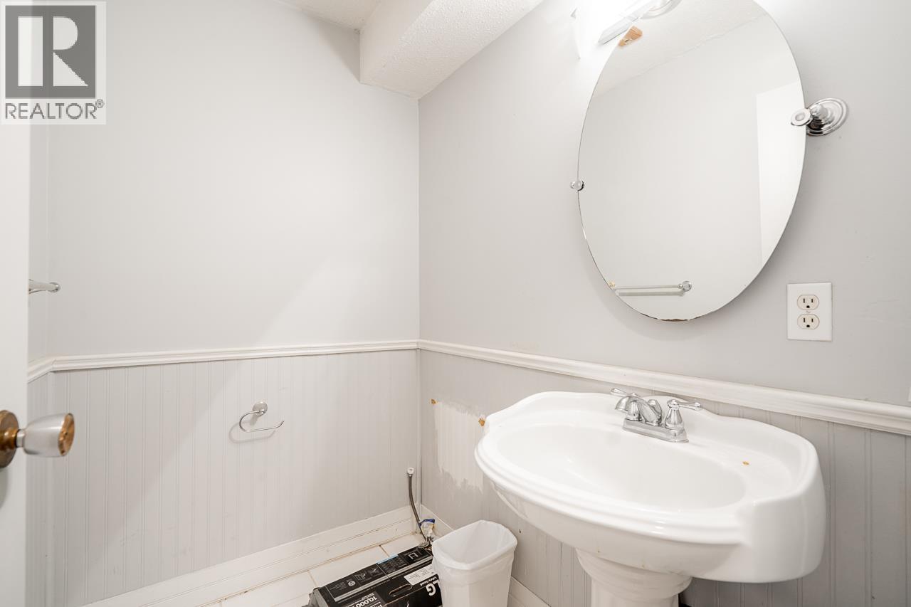 8 7375 Montecito Drive, Burnaby, British Columbia  V5A 1R4 - Photo 16 - R3105593