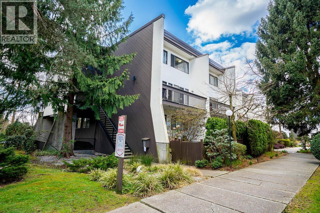 8 7375 Montecito Drive, Burnaby, British Columbia  V5A 1R4 - Photo 31 - R3105593