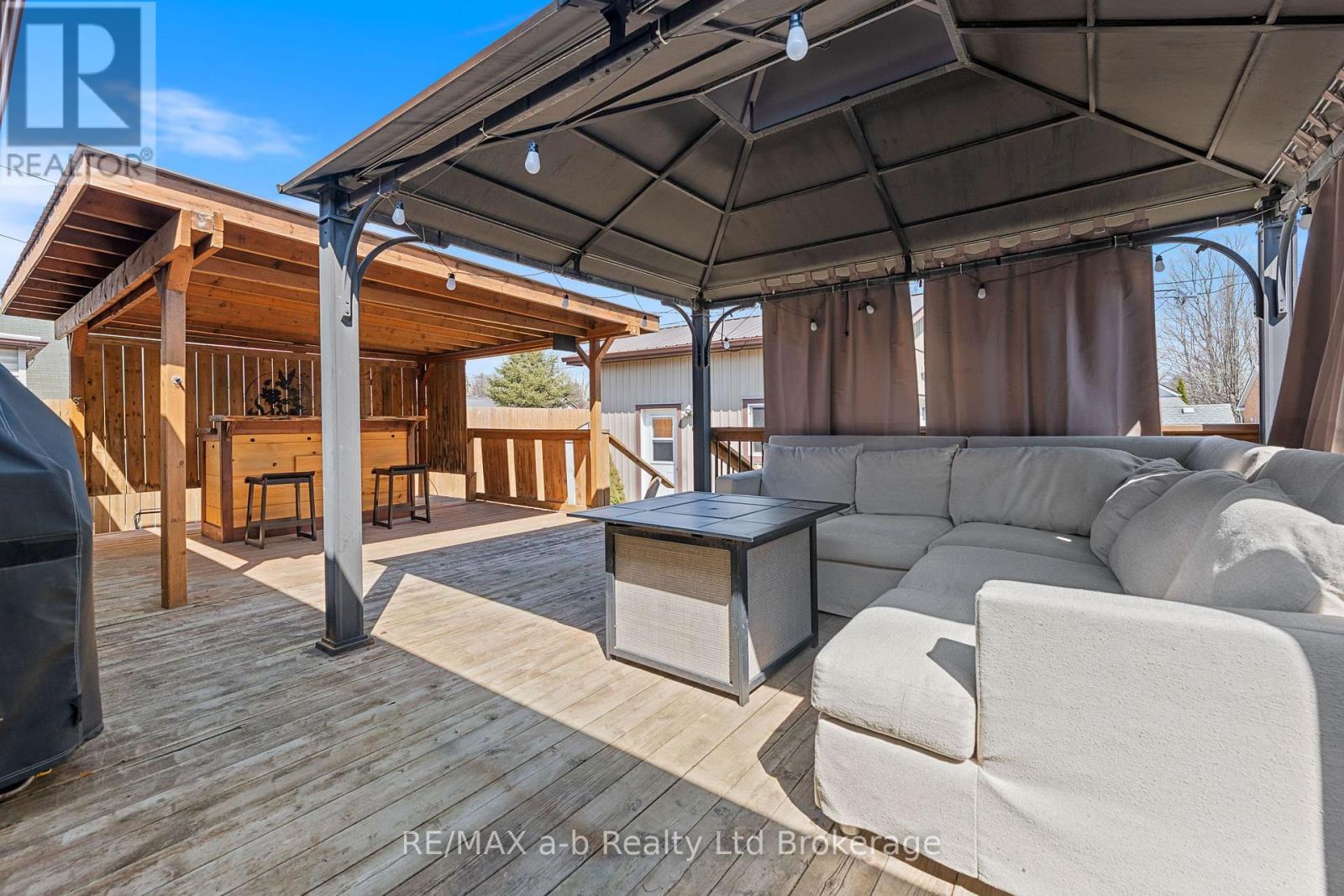 318 Broadway Street, Tillsonburg, Ontario  N4G 3S1 - Photo 22 - X12941754