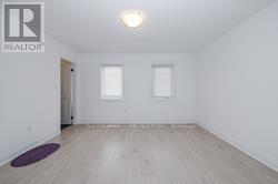 63 Gateland Drive, Barrie, Ontario  L4N 6K4 - Photo 12 - S12936382