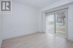 63 Gateland Drive, Barrie, Ontario  L4N 6K4 - Photo 15 - S12936382