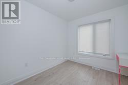 63 Gateland Drive, Barrie, Ontario  L4N 6K4 - Photo 9 - S12936382