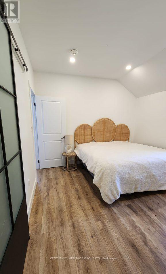 1 Dufferin Street, Innisfil (Cookstown), Ontario  L0L 1L0 - Photo 14 - N12941756