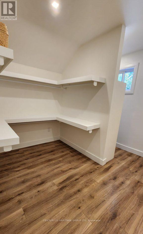 1 Dufferin Street, Innisfil (Cookstown), Ontario  L0L 1L0 - Photo 15 - N12941756