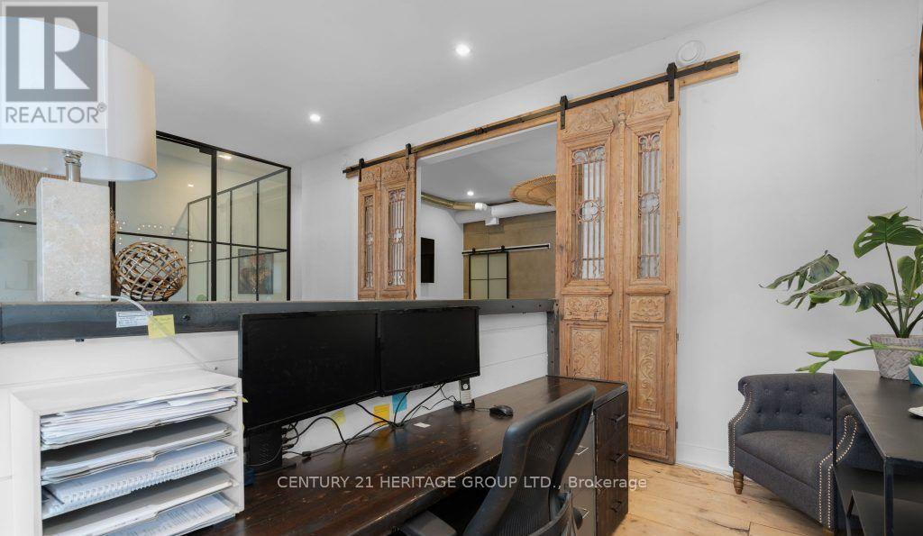 1 Dufferin Street, Innisfil (Cookstown), Ontario  L0L 1L0 - Photo 8 - N12941756