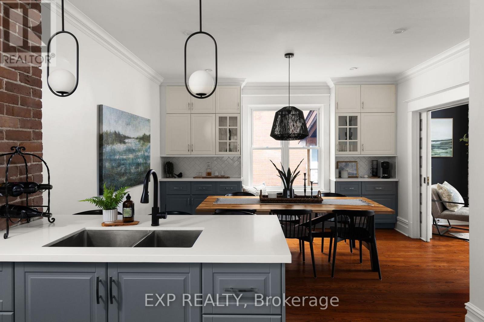 36 Sophia Street W, Barrie (Queen's Park), Ontario  L4N 1J3 - Photo 10 - S12941748