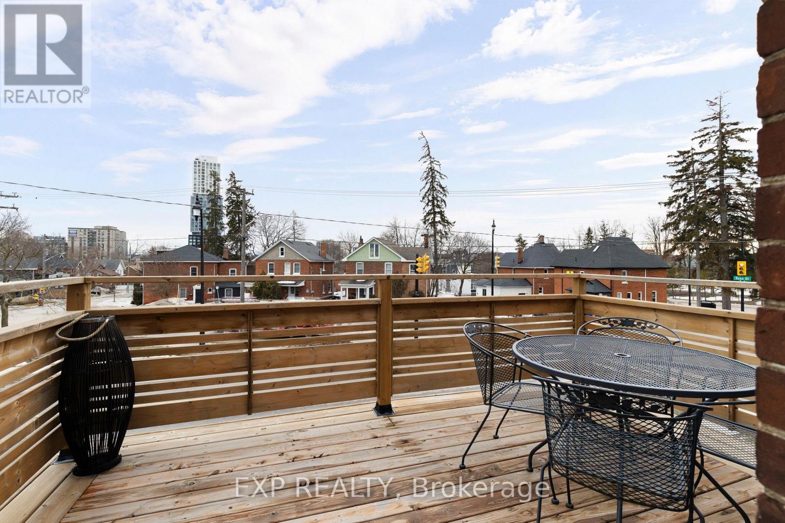 36 Sophia Street W, Barrie (Queen's Park), Ontario  L4N 1J3 - Photo 28 - S12941748