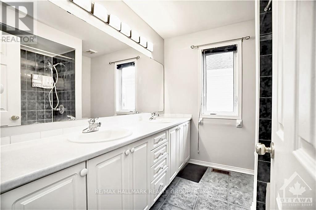 1165 Klondike Road, Ottawa, Ontario  K2W 1C8 - Photo 38 - X12941052