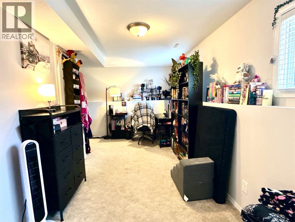 15 Dakota Road W, Lethbridge, Alberta  T1K 5L4 - Photo 16 - A2284905