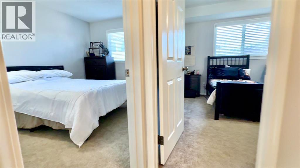 15 Dakota Road W, Lethbridge, Alberta  T1K 5L4 - Photo 9 - A2284905