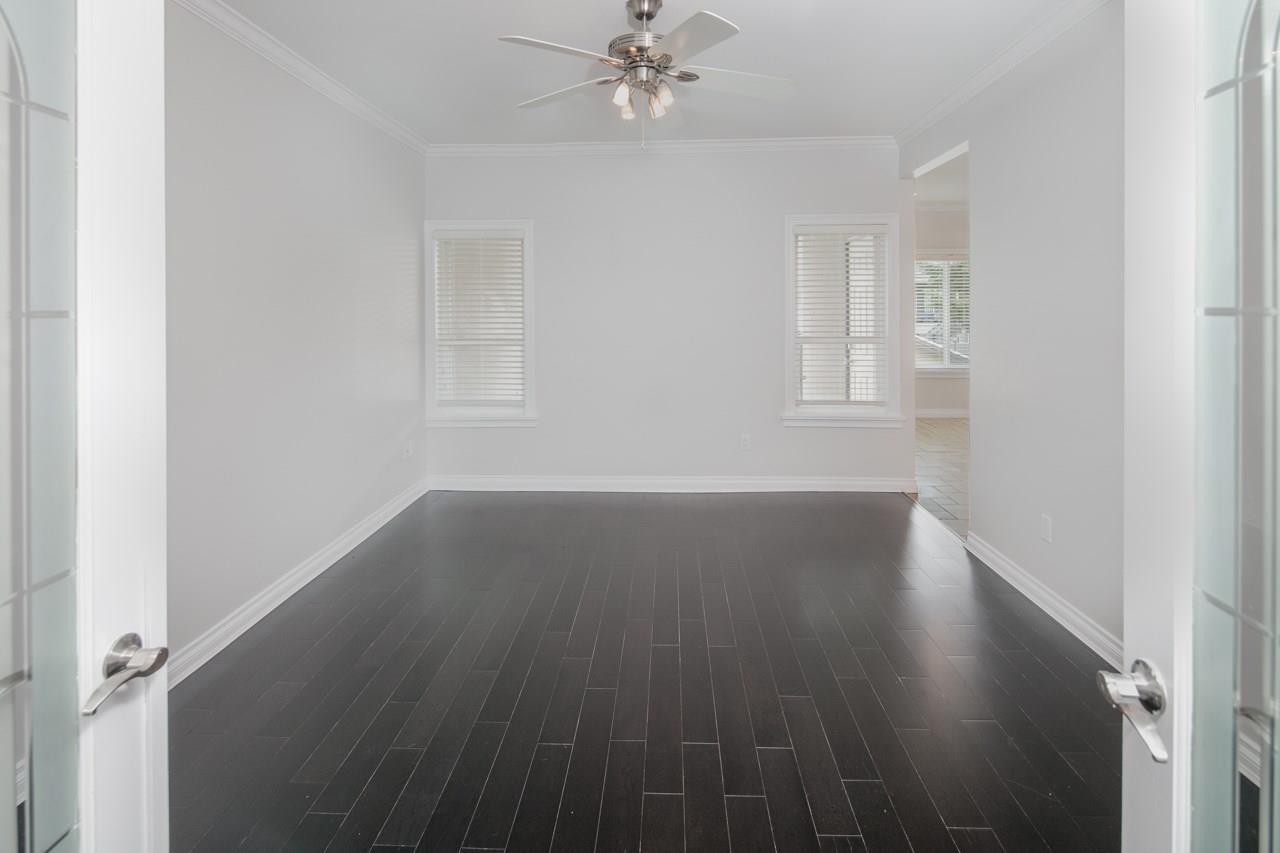 13479 98a Avenue, Surrey, British Columbia  V3T 1C7 - Photo 4 - R3105652