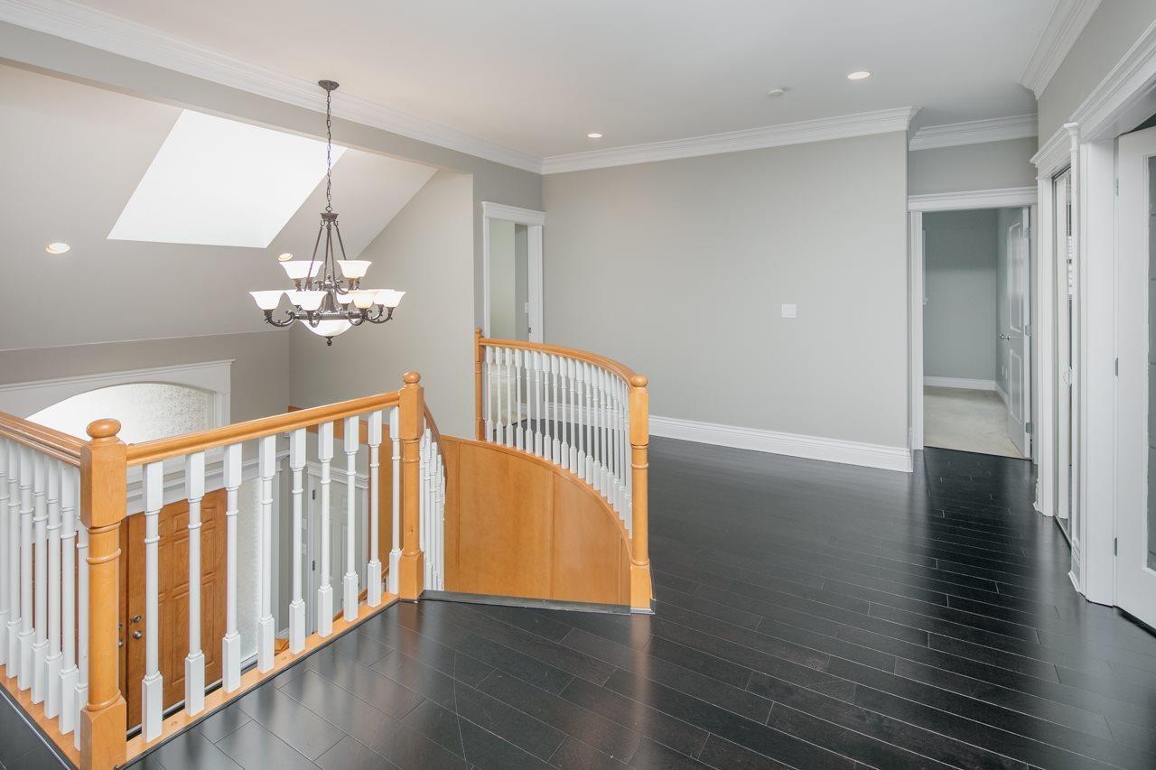 13479 98a Avenue, Surrey, British Columbia  V3T 1C7 - Photo 6 - R3105652