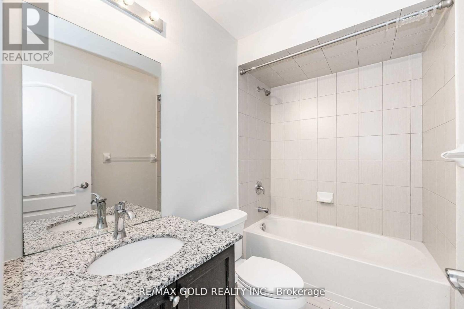 #125 - 1380 Costigan Road, Milton, Ontario  L9T 8L2 - Photo 31 - W12941724