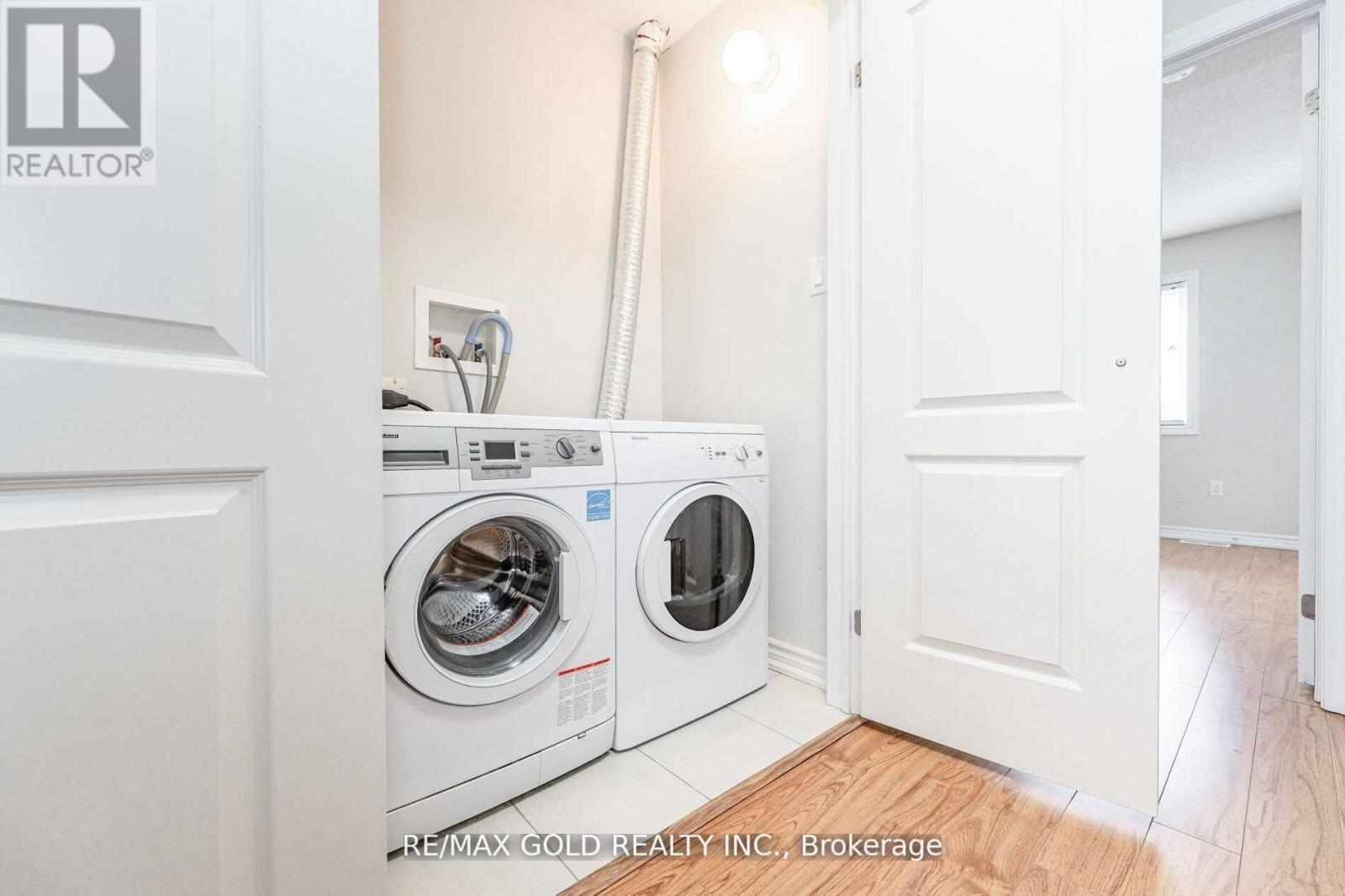 #125 - 1380 Costigan Road, Milton, Ontario  L9T 8L2 - Photo 33 - W12941724