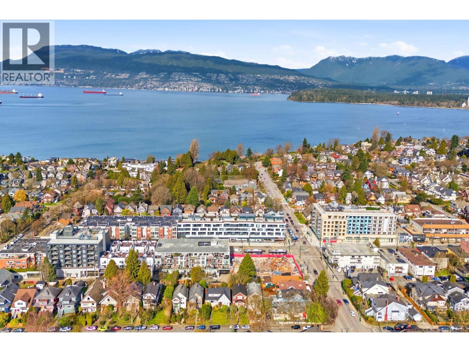 Listing Picture 30 of 30 : 311 2803 W 4TH AVENUE, Vancouver / 溫哥華 - 魯藝地產 Yvonne Lu Group - MLS Medallion Club Member