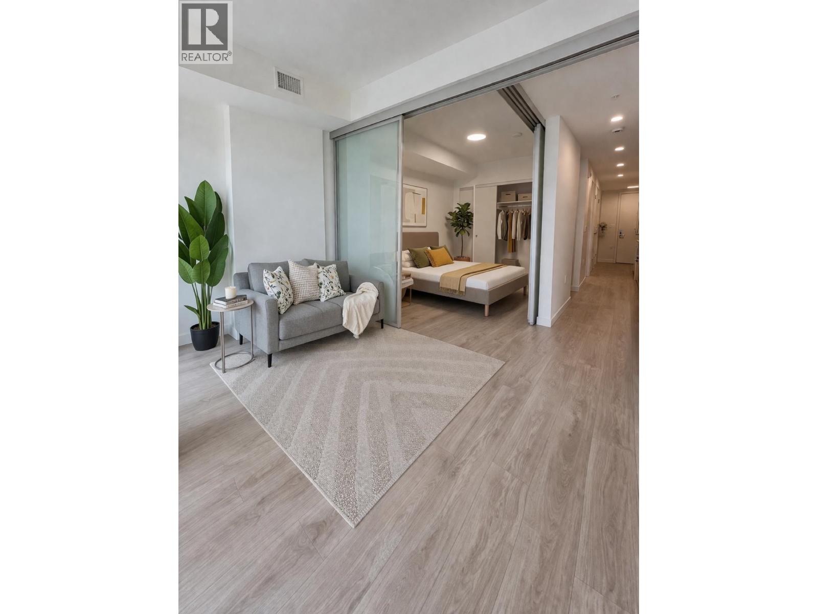 Listing Picture 12 of 30 : 311 2803 W 4TH AVENUE, Vancouver / 溫哥華 - 魯藝地產 Yvonne Lu Group - MLS Medallion Club Member