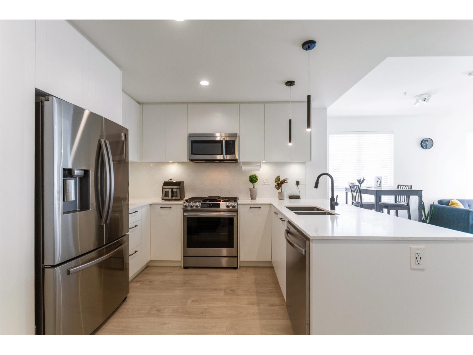 B308 20018 83a Avenue, Langley, British Columbia  V2Y 3P3 - Photo 9 - R3105396