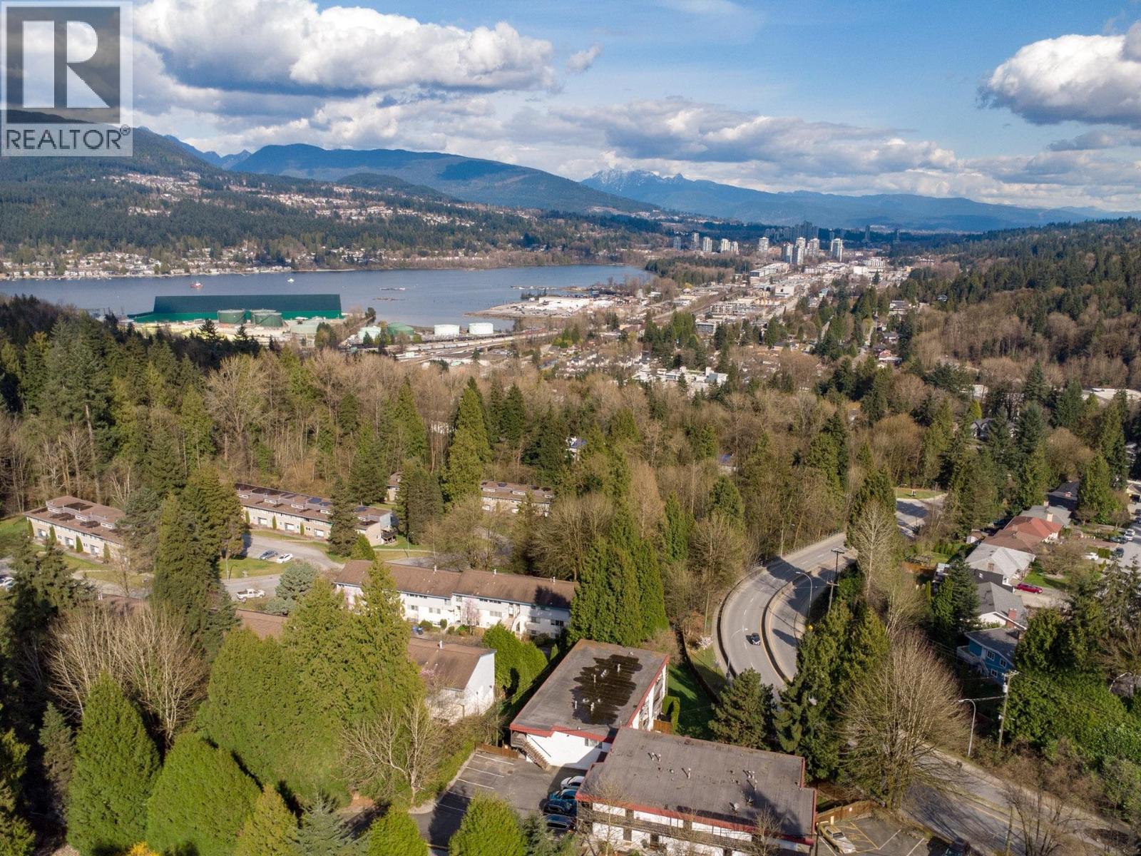 1051 Cecile Drive, Port Moody, British Columbia  V3H 1M5 - Photo 32 - R3105547