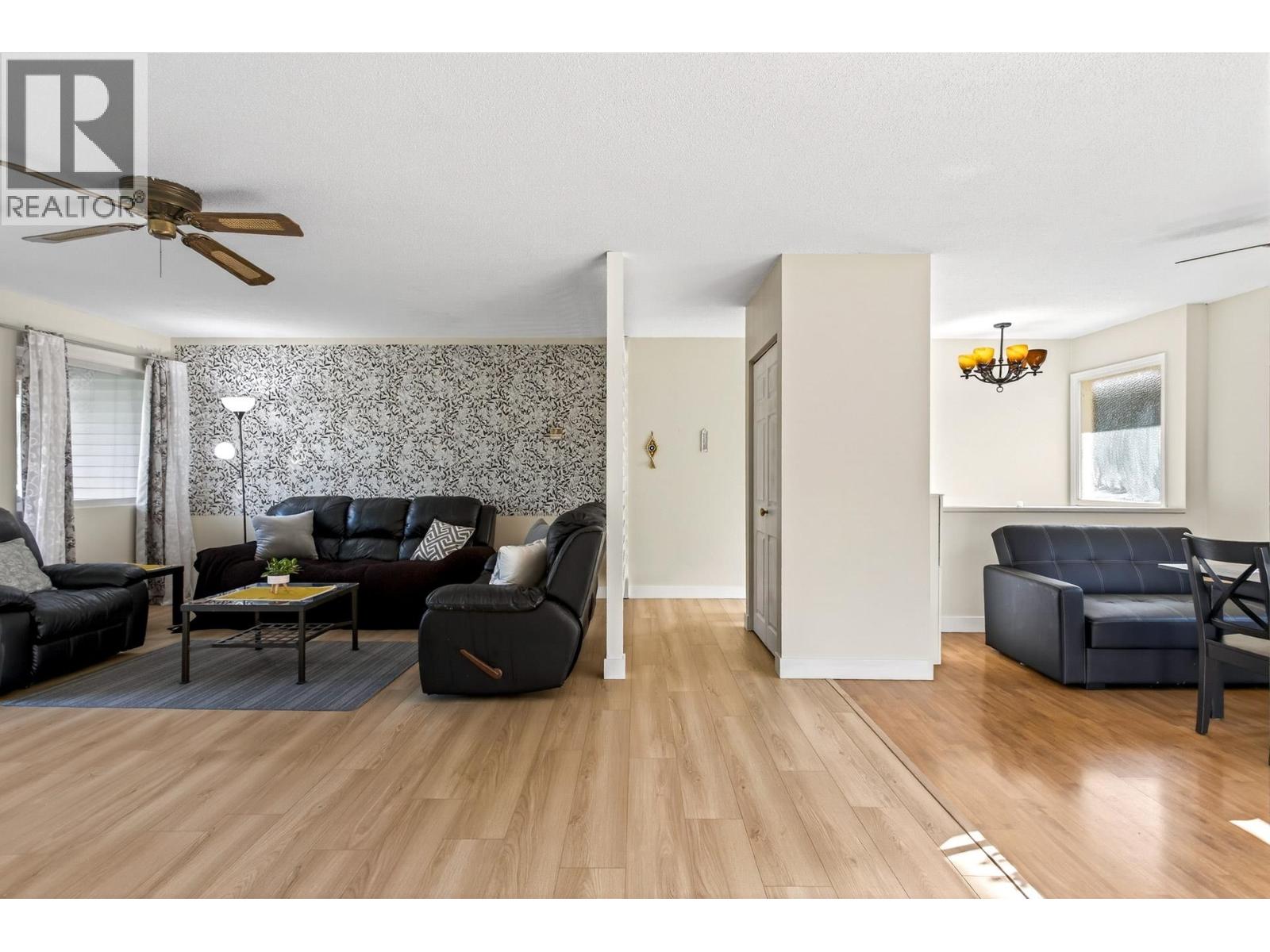 1051 Cecile Drive, Port Moody, British Columbia  V3H 1M5 - Photo 12 - R3105547