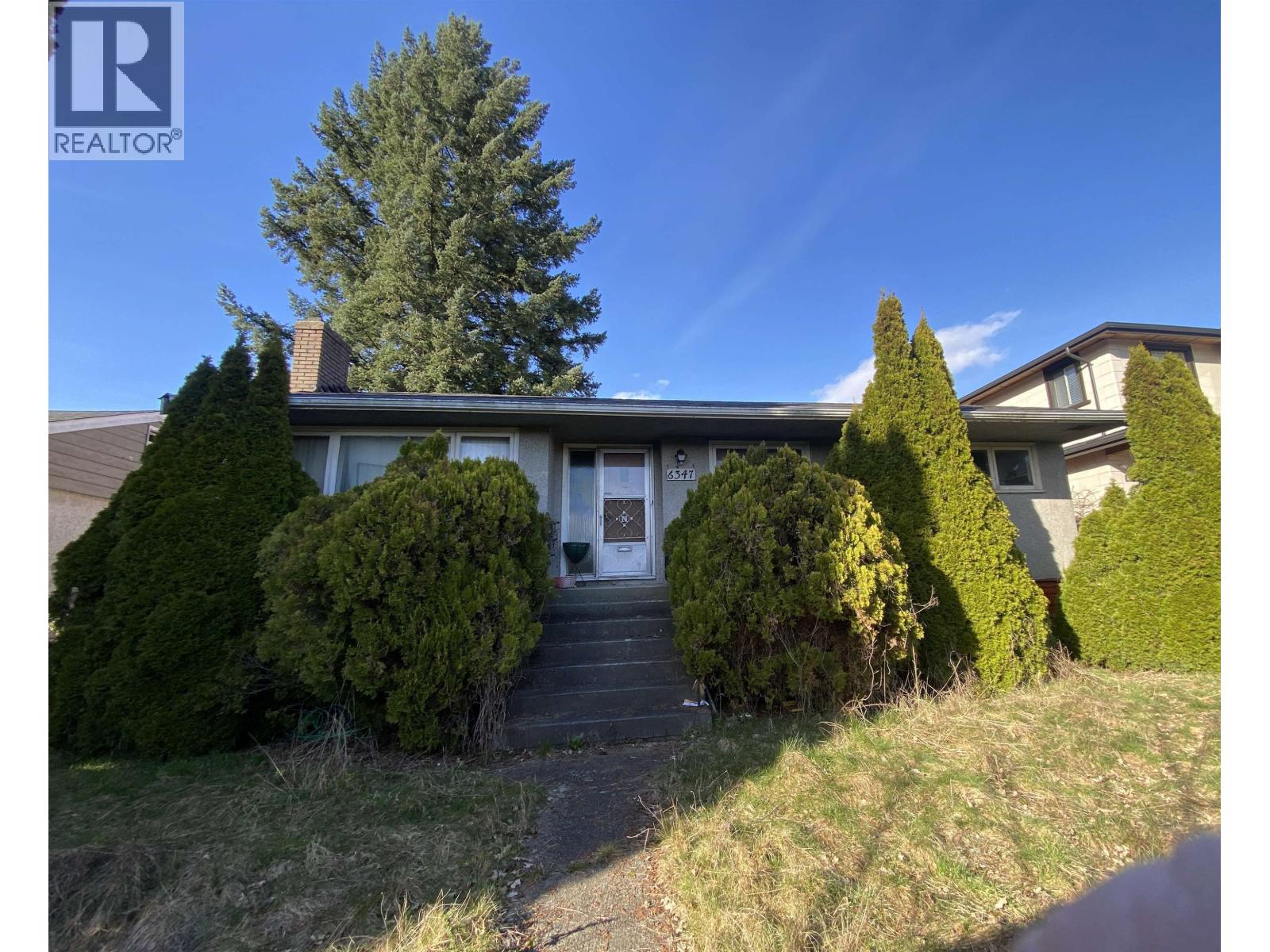 6347 Parkcrest Drive, Burnaby, British Columbia  V5B 2T1 - Photo 1 - R3103390