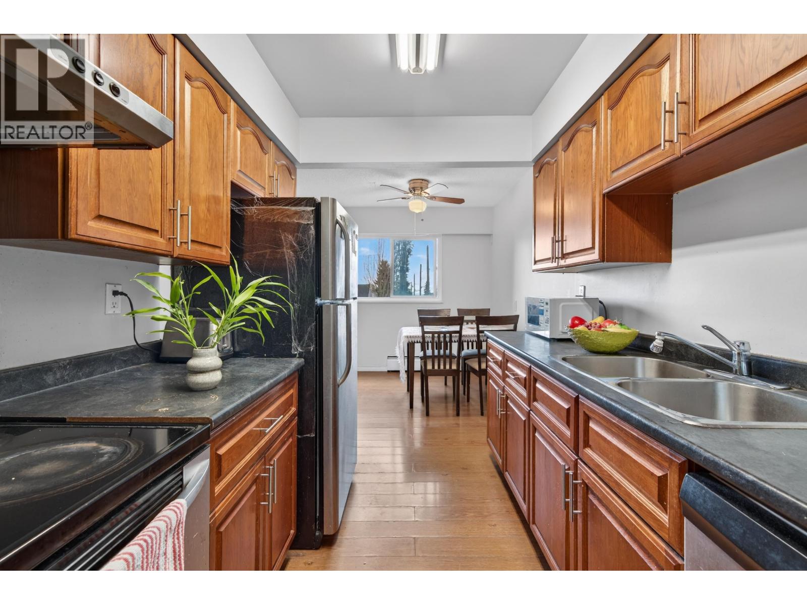 202 4695 Imperial Street, Burnaby, British Columbia  V5J 1B9 - Photo 9 - R3104549