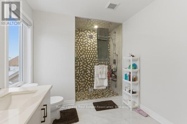 3 Marshall Lane, St. Catharines, Ontario  L2P 0E8 - Photo 17 - X12941726