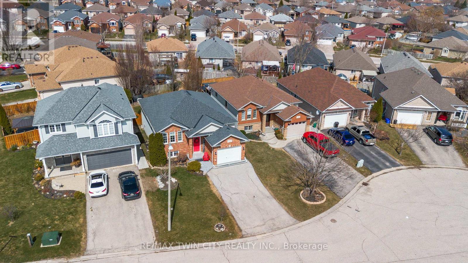 3 Oliver Court, Brantford, Ontario  N3T 6N6 - Photo 37 - X12941758