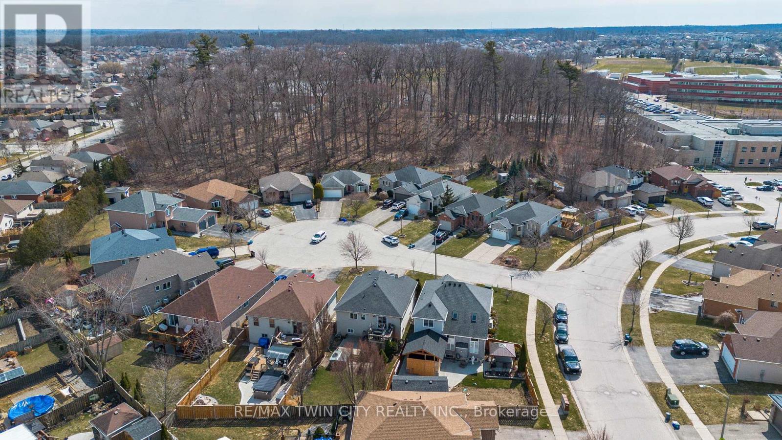 3 Oliver Court, Brantford, Ontario  N3T 6N6 - Photo 41 - X12941758