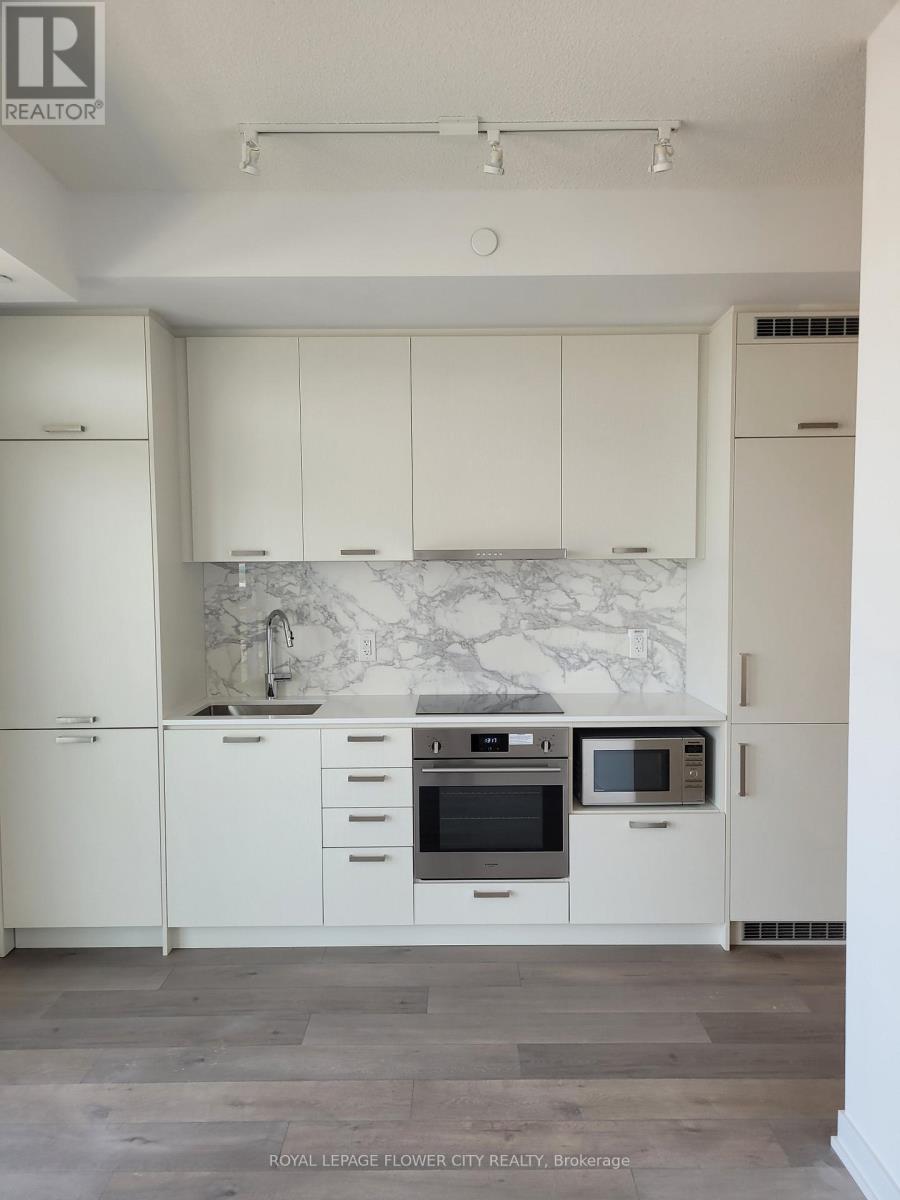 1517 - 38 Honeycrisp Crescent, Vaughan, Ontario  L4K 0M8 - Photo 4 - N12776664