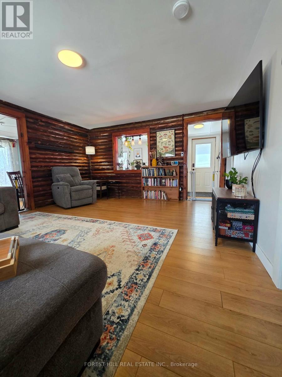 2224 Lakeshore Road E, Oro-Medonte, Ontario  L0L 1T0 - Photo 12 - S12937742