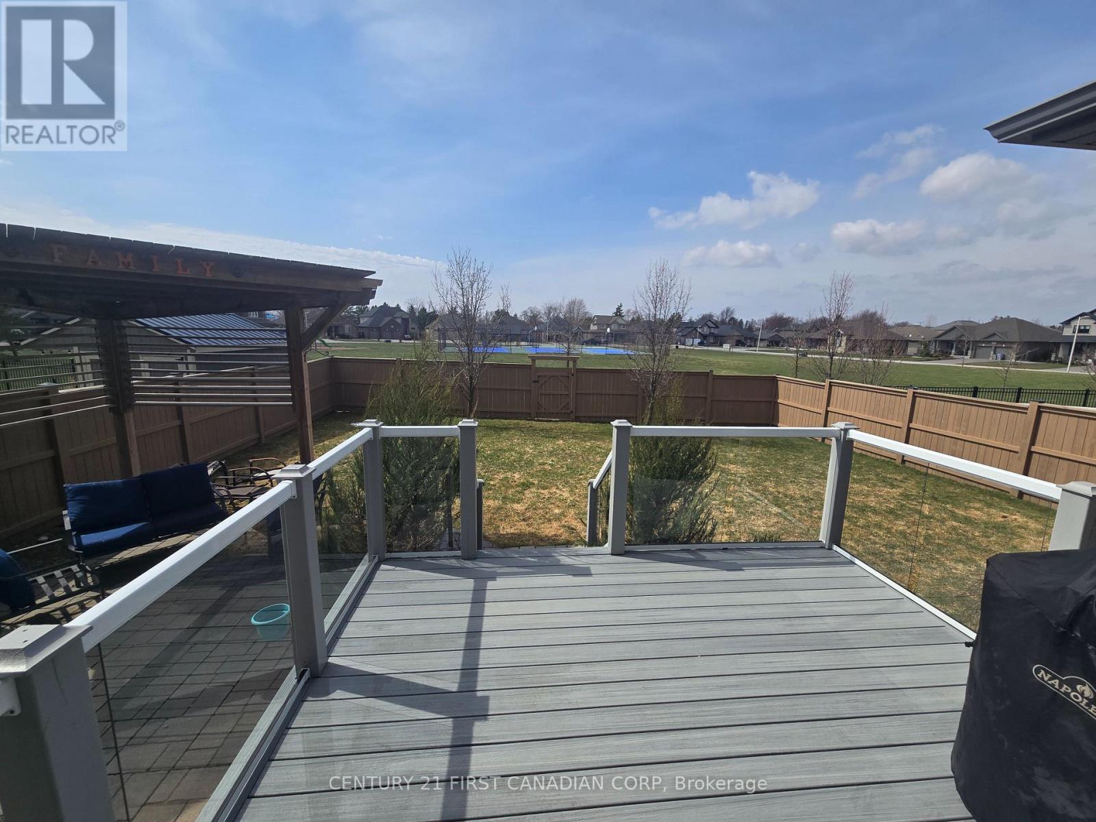 111 Coyne Lane, Lucan Biddulph (Lucan), Ontario  N0M 2J0 - Photo 24 - X12821466