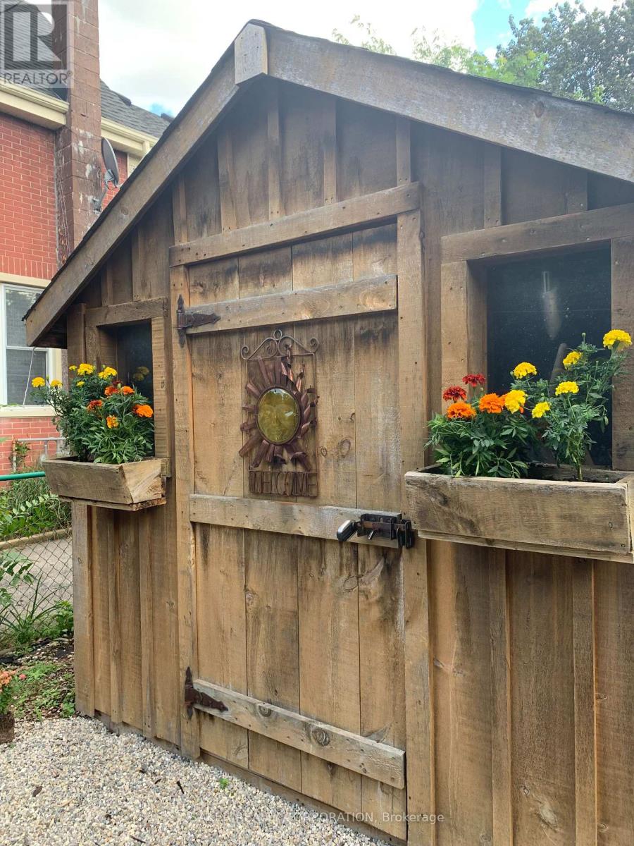 688 William Street, London East, Ontario  N5Y 2R2 - Photo 22 - X12829024