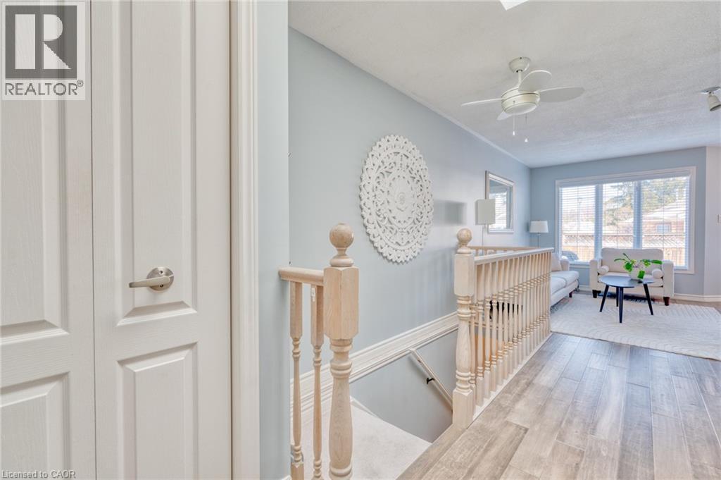 175 Fiddlers Green Road Unit# 3, Ancaster, Ontario  L9G 4X7 - Photo 3 - 40805943